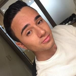 Meet your Posher, Zak